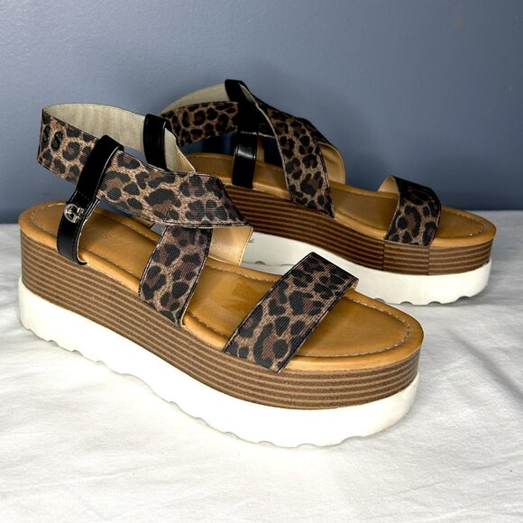 Guess Shoes Womens Size 8 Leopard Platform Sandals Berty Wedge Strappy Flatform - Picture 13 of 13